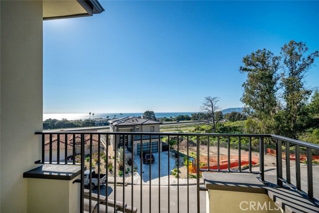 2736 Barcelona Street, Pismo Beach, CA 93449