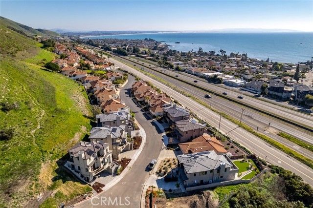 2736 Barcelona Street, Pismo Beach, CA 93449