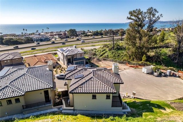 2736 Barcelona Street, Pismo Beach, CA 93449
