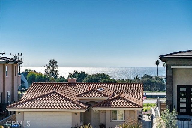 2736 Barcelona Street, Pismo Beach, CA 93449