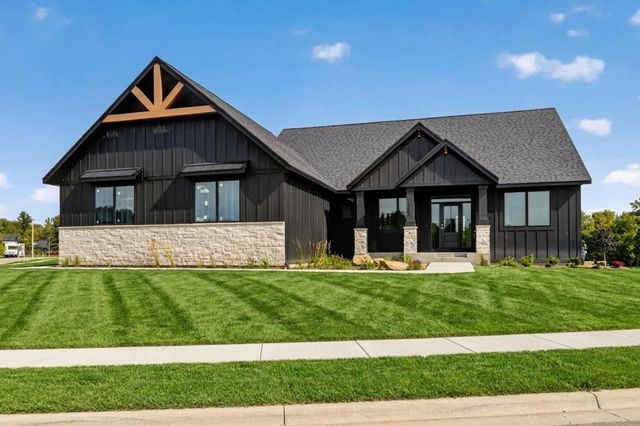1504 Shannon Oaks Boulevard NE, Rochester, MN 55906