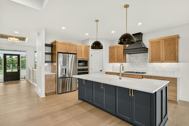 1504 Shannon Oaks Boulevard NE, Rochester, MN 55906