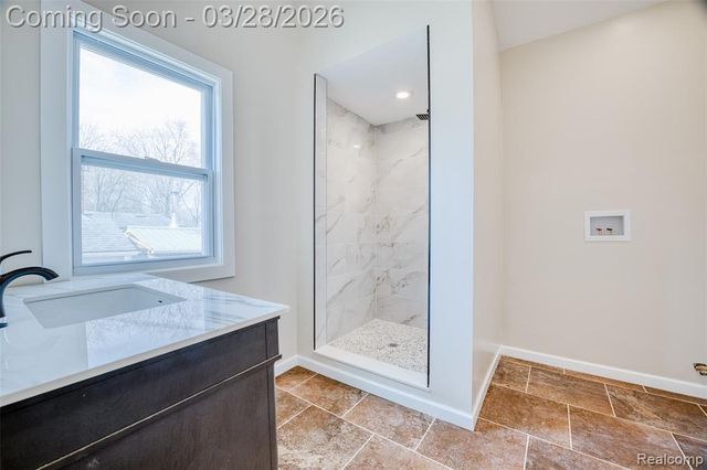 29950 6 Mile Road, Livonia, MI 48152