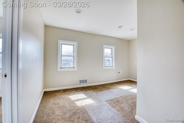 29950 6 Mile Road, Livonia, MI 48152