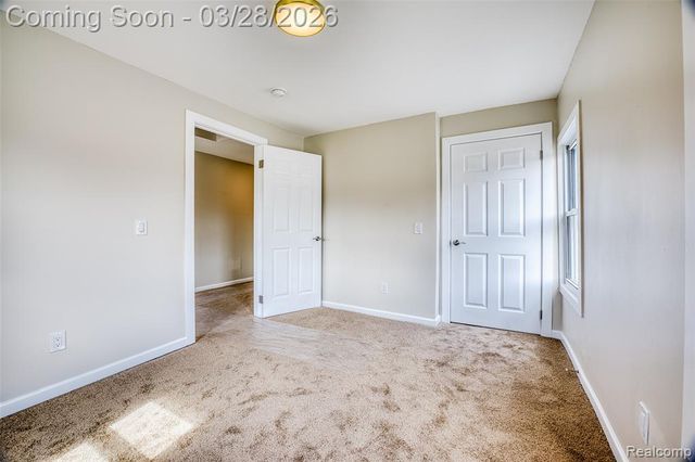 29950 6 Mile Road, Livonia, MI 48152