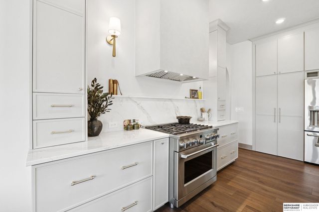 5518 S 200th Avenue, Omaha, NE 68135