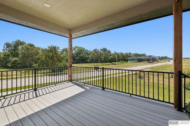 5518 S 200th Avenue, Omaha, NE 68135