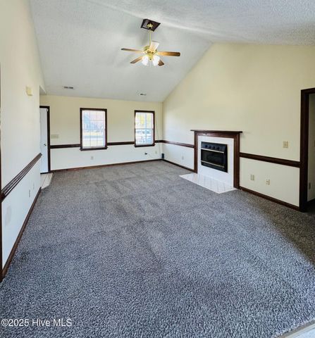 212 Melonie Drive, Elizabeth City, NC 27909