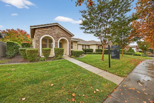 2278 Bay Horse Ln, Sacramento, CA 95835