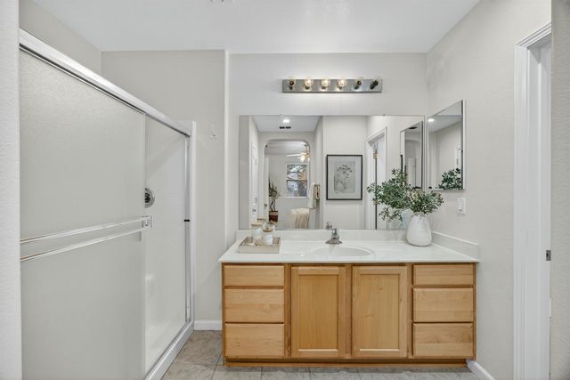 2278 Bay Horse Ln, Sacramento, CA 95835