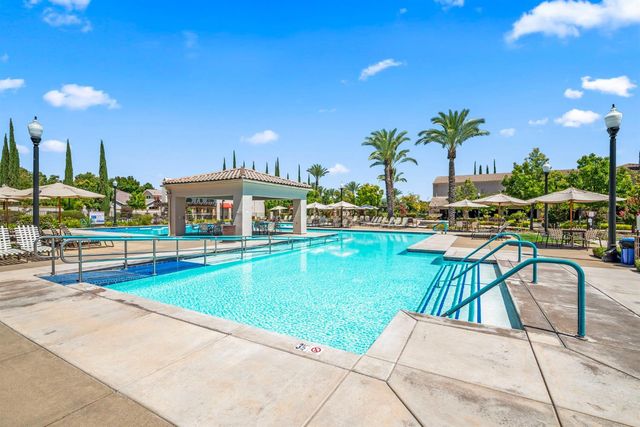 2278 Bay Horse Ln, Sacramento, CA 95835