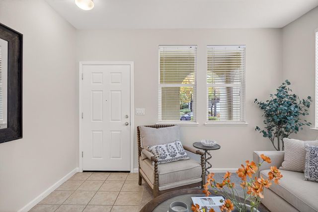 2278 Bay Horse Ln, Sacramento, CA 95835