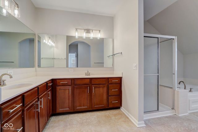 1242 Pawtucket Drive, Westfield, IN 46074