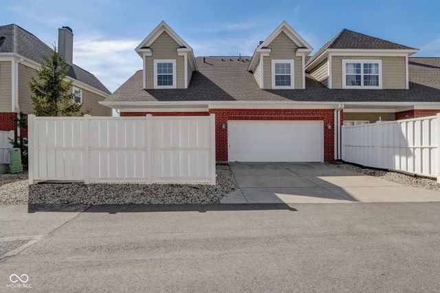1242 Pawtucket Drive, Westfield, IN 46074
