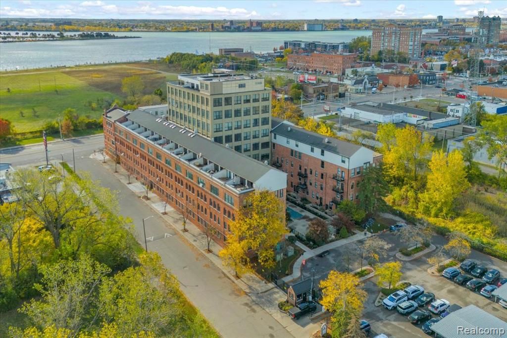 6533 E Jefferson Avenue 230T, Detroit, MI 48207