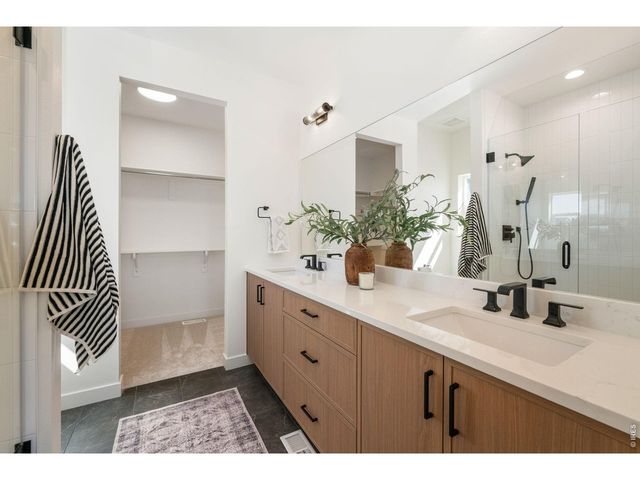 844 Doubleleaf Dr, Windsor, CO 80550