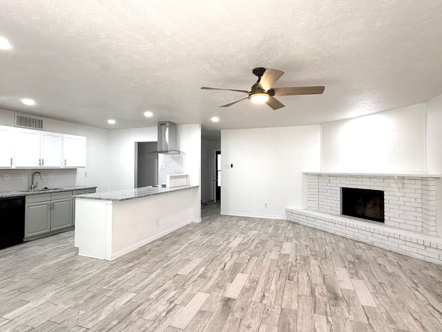 545 Oldbridge Drive, Allen, TX 75002