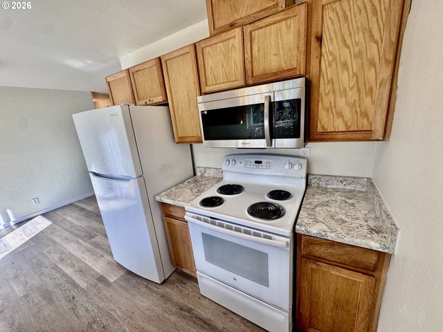 3970 Marshall, Eugene, OR 97402