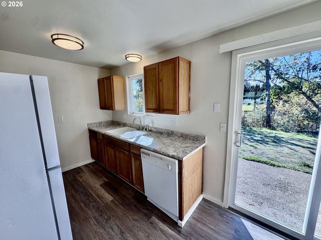 3970 Marshall, Eugene, OR 97402