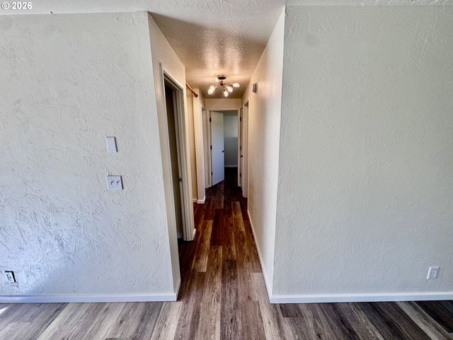 3970 Marshall, Eugene, OR 97402
