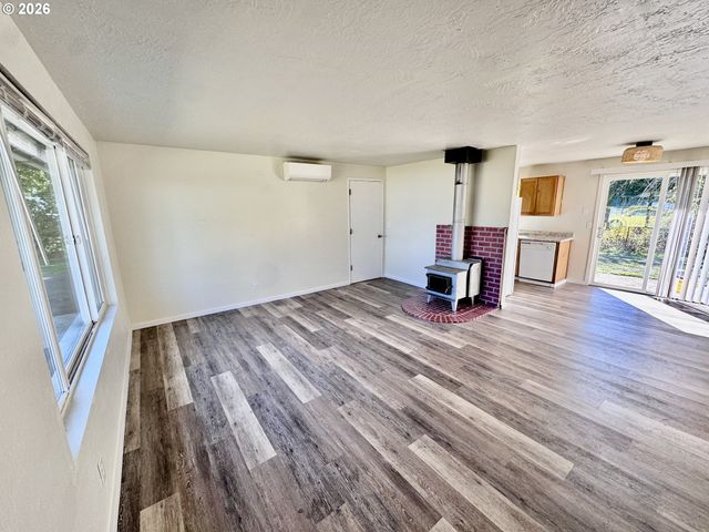 3970 Marshall, Eugene, OR 97402