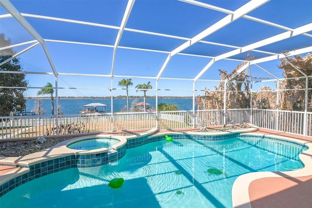 116 RAINTREE COURT, Auburndale, FL 33823