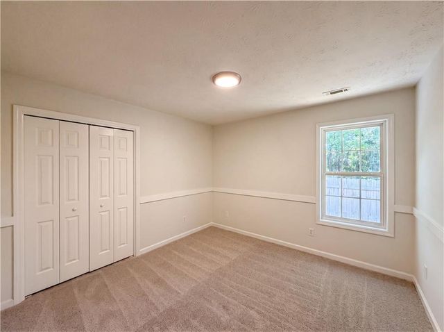 335 Hunters Glen, Fayetteville, GA 30215