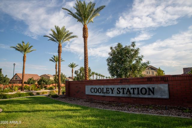 2645 S QUAINTANCE Street, Gilbert, AZ 85295