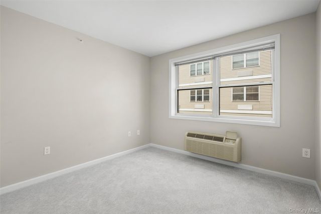 342 Westchester Avenue 25E, Port Chester, NY 10573