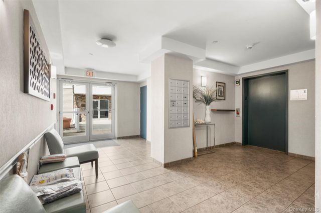 342 Westchester Avenue 25E, Port Chester, NY 10573