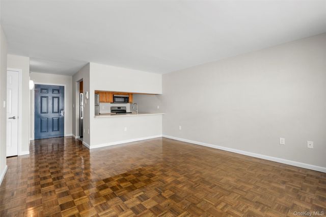 342 Westchester Avenue 25E, Port Chester, NY 10573
