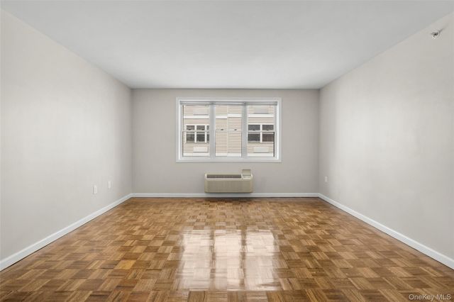 342 Westchester Avenue 25E, Port Chester, NY 10573