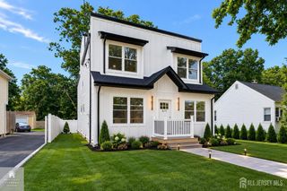 617 Fairview Avenue, Piscataway, NJ 08854