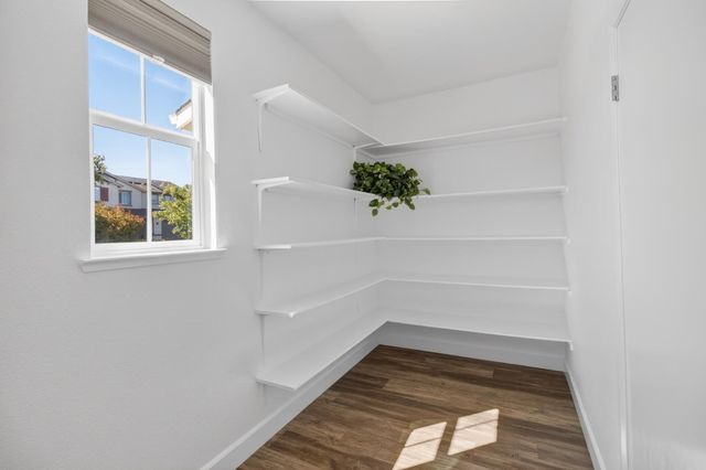 1243 Banyan Way, Lincoln, CA 95648