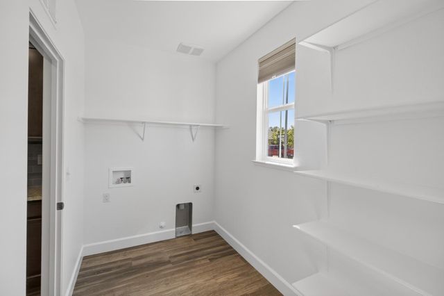 1243 Banyan Way, Lincoln, CA 95648