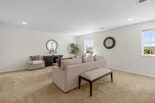 1243 Banyan Way, Lincoln, CA 95648