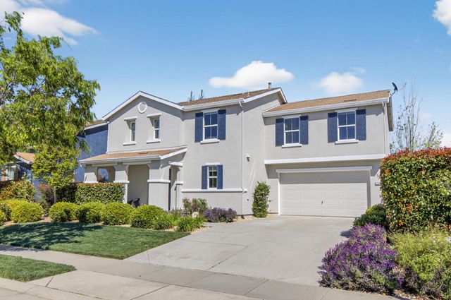 1243 Banyan Way, Lincoln, CA 95648