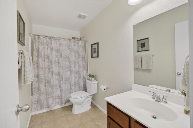 1243 Banyan Way, Lincoln, CA 95648