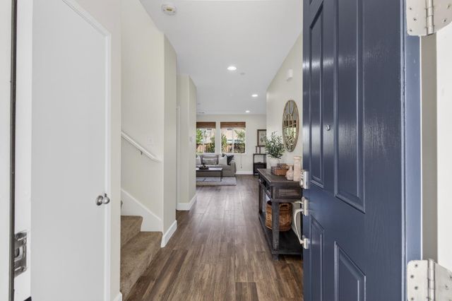 1243 Banyan Way, Lincoln, CA 95648