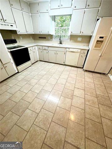3380 Creek Hollow Drive, Marietta, GA 30062