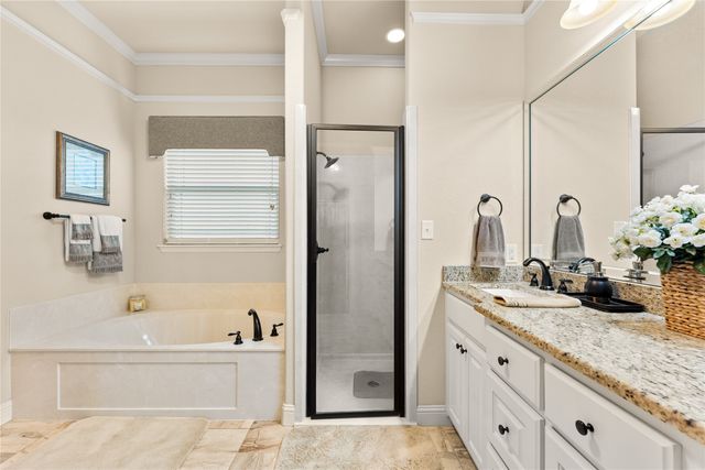 283 Briarleaf Circle, Hewitt, TX 76643