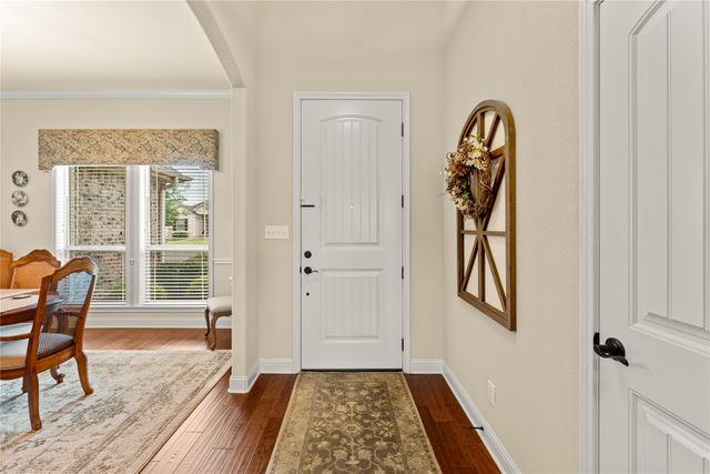 283 Briarleaf Circle, Hewitt, TX 76643