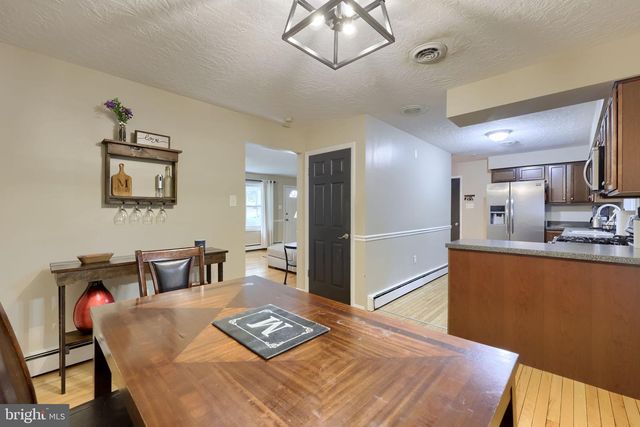 786 SUMMIT DR, Dallastown, PA 17313
