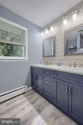 786 SUMMIT DR, Dallastown, PA 17313