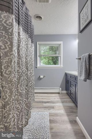 786 SUMMIT DR, Dallastown, PA 17313