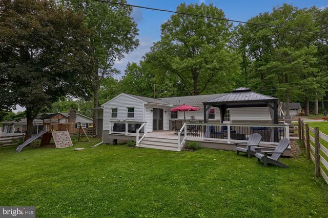 786 SUMMIT DR, Dallastown, PA 17313