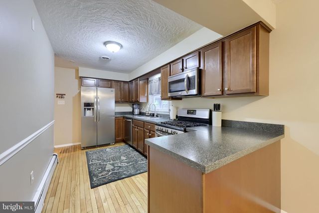 786 SUMMIT DR, Dallastown, PA 17313