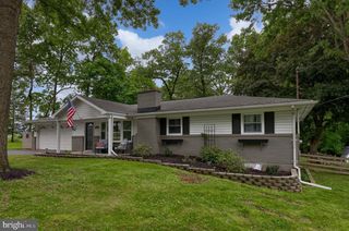 786 SUMMIT DR, Dallastown, PA 17313