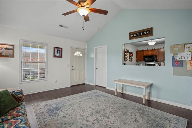 2801 Southlawn Avenue, Moraine, OH 45439