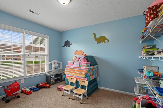 2801 Southlawn Avenue, Moraine, OH 45439